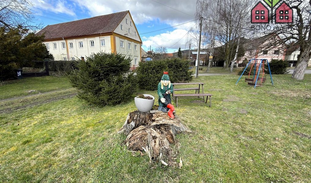 Prodej domu 290 m² s pozemkem 1 339 m², Liběšice – náhled fotky 6