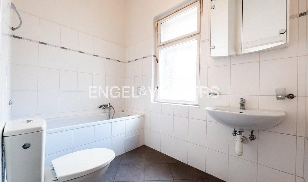 Pronájem bytu 3+kk 92 m², Praha – náhled fotky 10