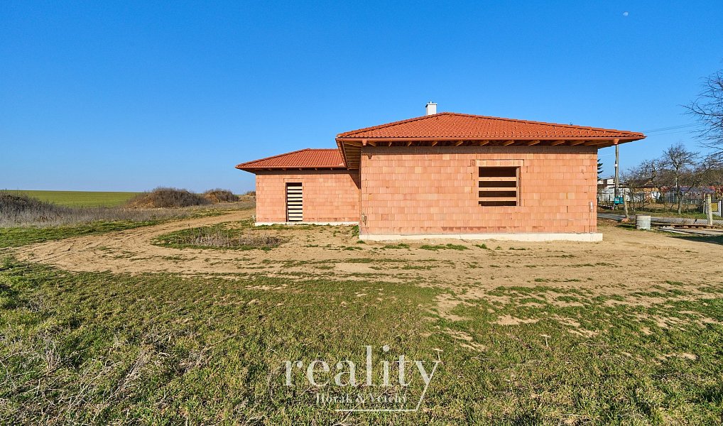 Prodej domu 131 m² s pozemkem 1 359 m², Suchohrdly – náhled fotky 8