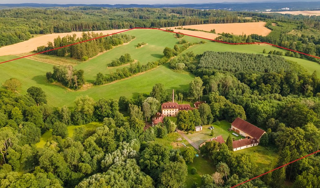 Prodej vily 500 m² s pozemkem 372 118 m², Bělčice – fotka 1 z 20