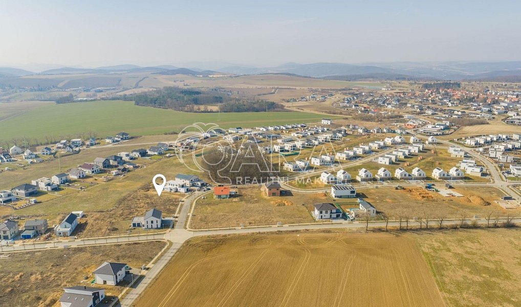 Prodej stavebního pozemku 918 m², Vysoký Újezd – náhled fotky 9