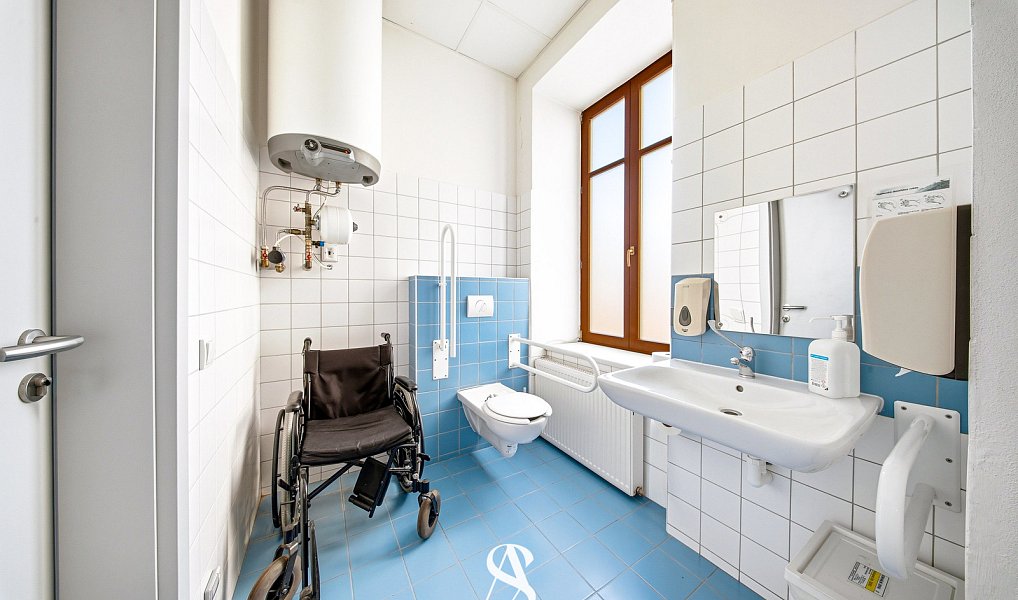Prodej komerčního objektu (jiného typu) 348 m², Olomouc – náhled fotky 21