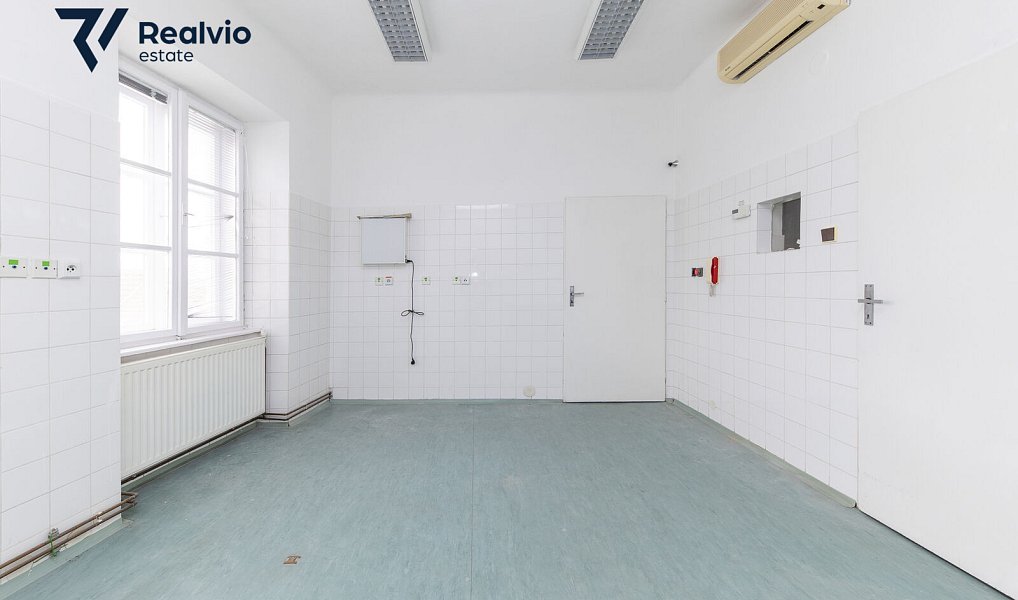 Pronájem obchodních prostor 70 m², Slavkov u Brna – náhled fotky 3