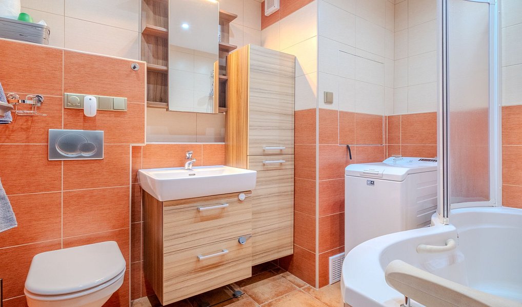 Pronájem bytu 3+1 70 m², Poděbrady – náhled fotky 5