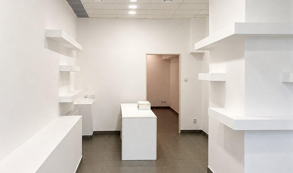 Pronájem obchodních prostor 63 m², Pardubice – náhled fotky 2