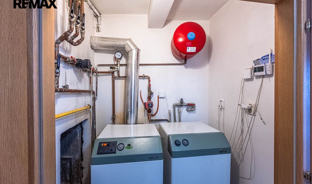 Prodej domu 330 m² s pozemkem 183 m², Praha – náhled fotky 14