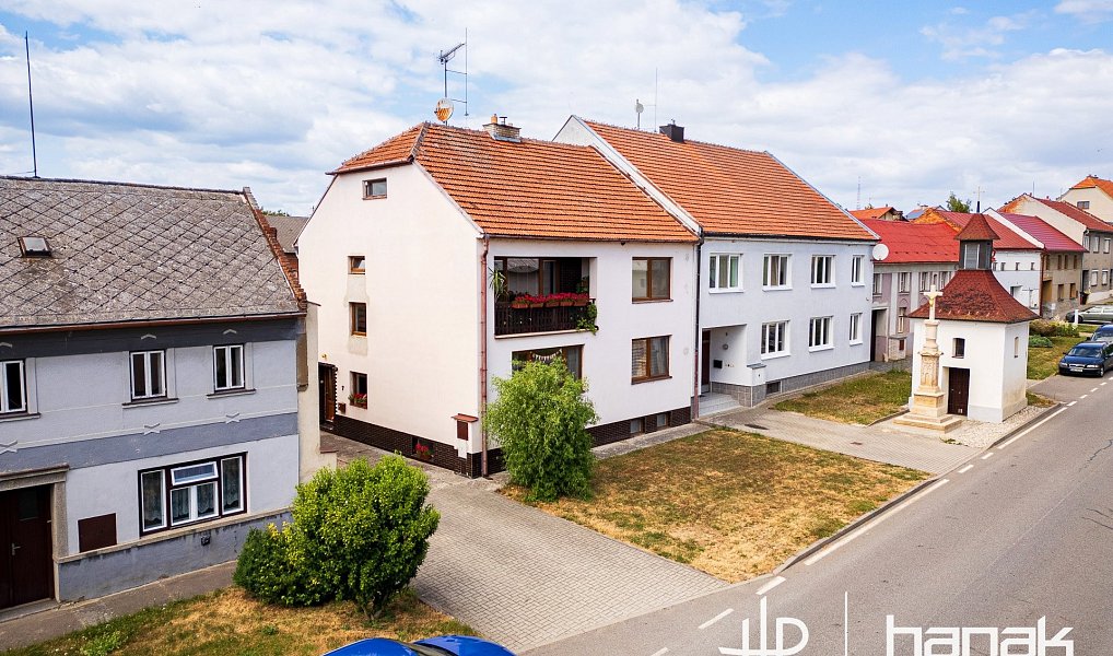 Prodej domu 243 m² s pozemkem 939 m², Hradčany-Kobeřice – náhled fotky 26