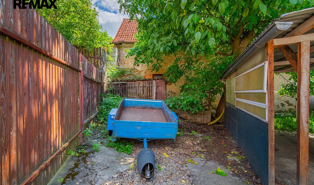 Prodej domu 186 m² s pozemkem 390 m², Břasy – náhled fotky 47