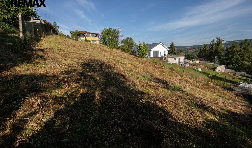 Prodej stavebního pozemku 694 m², Zadní Třebaň – náhled fotky 7
