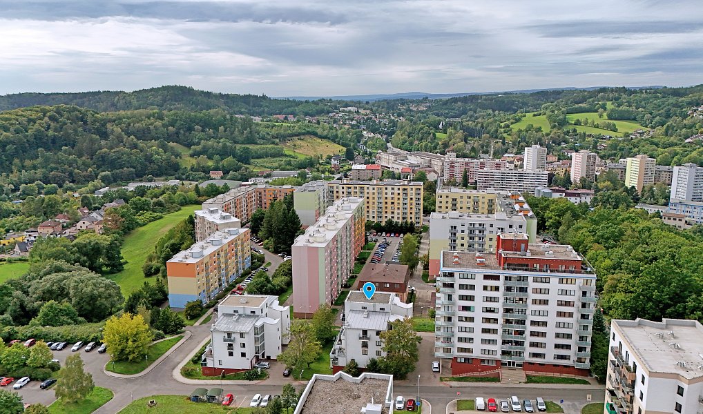 Prodej bytu 3+1 73 m², Náchod – náhled fotky 24