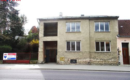 Prodej domu 254 m² s pozemkem 1 599 m², Třída 9. května, Dačice - Dačice V, okres Jindřichův Hradec
