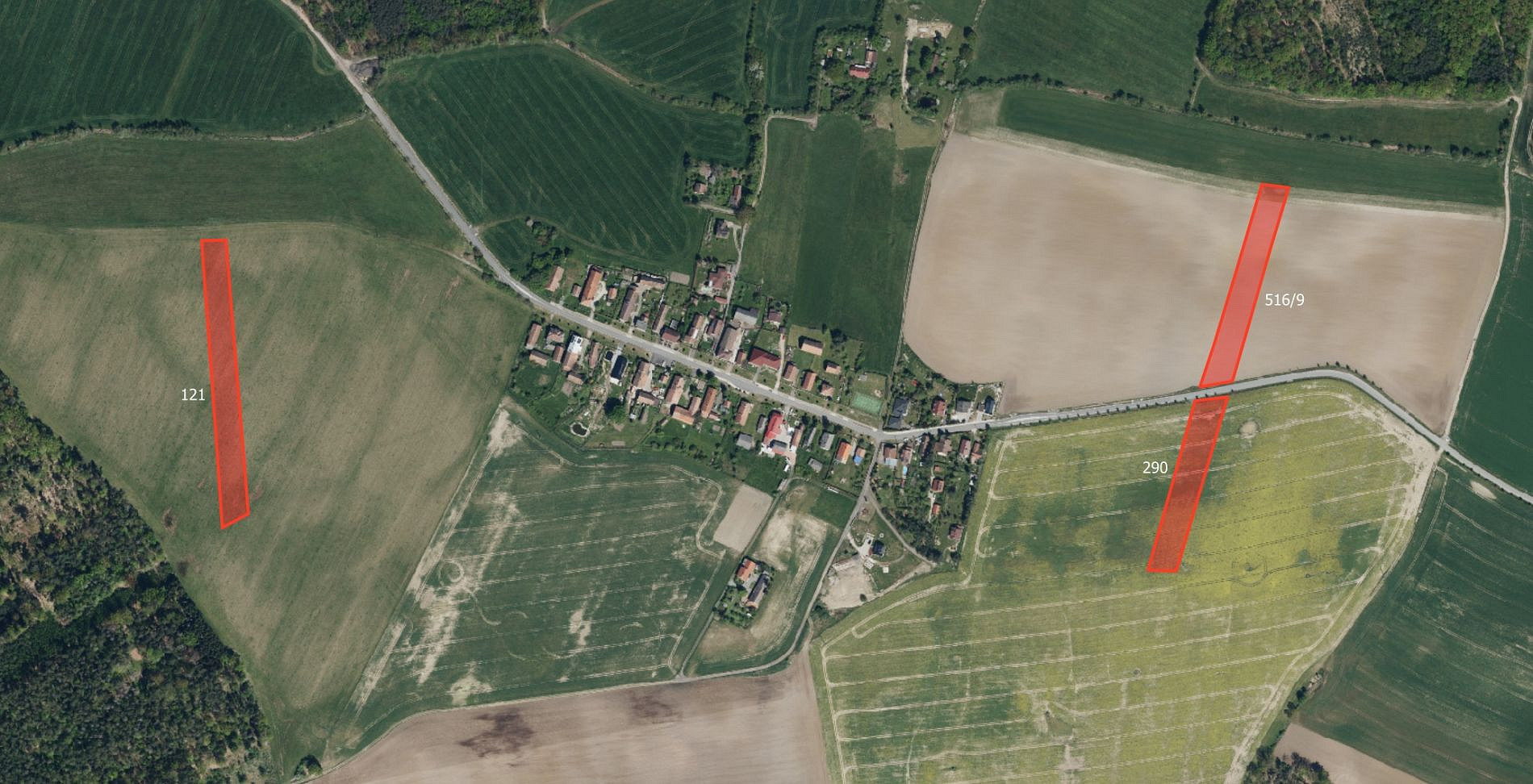 Prodej pole 7 436 m²