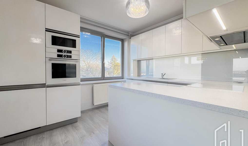 Prodej bytu 4+kk 141 m², Praha – fotka 1 z 20