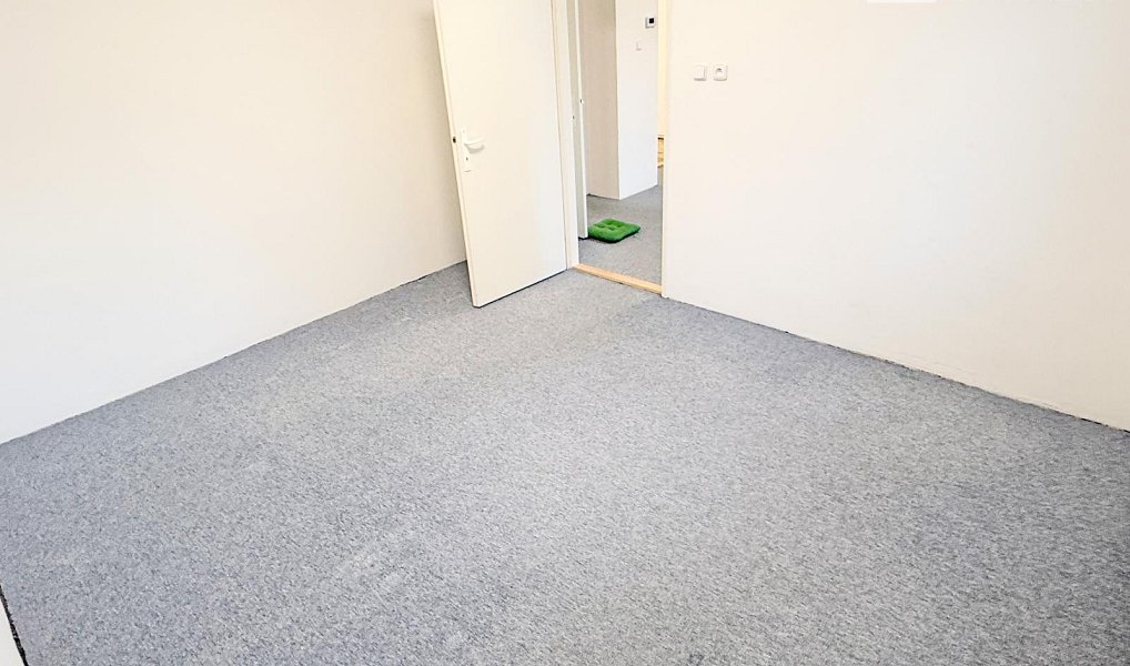 Pronájem bytu 2+1 60 m², Rožnov pod Radhoštěm – náhled fotky 3
