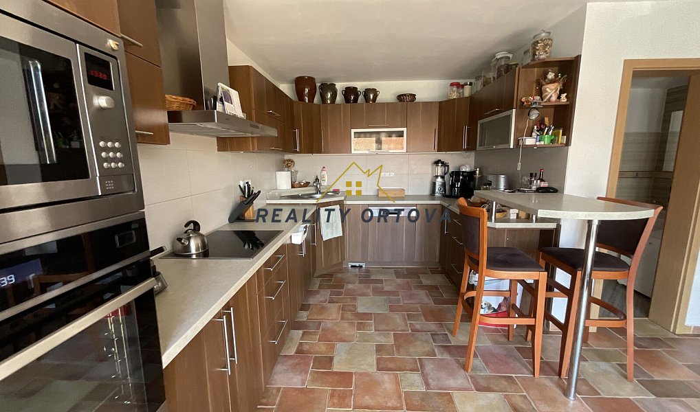 Prodej domu 166 m² s pozemkem 2 688 m², Třebnouševes – náhled fotky 8