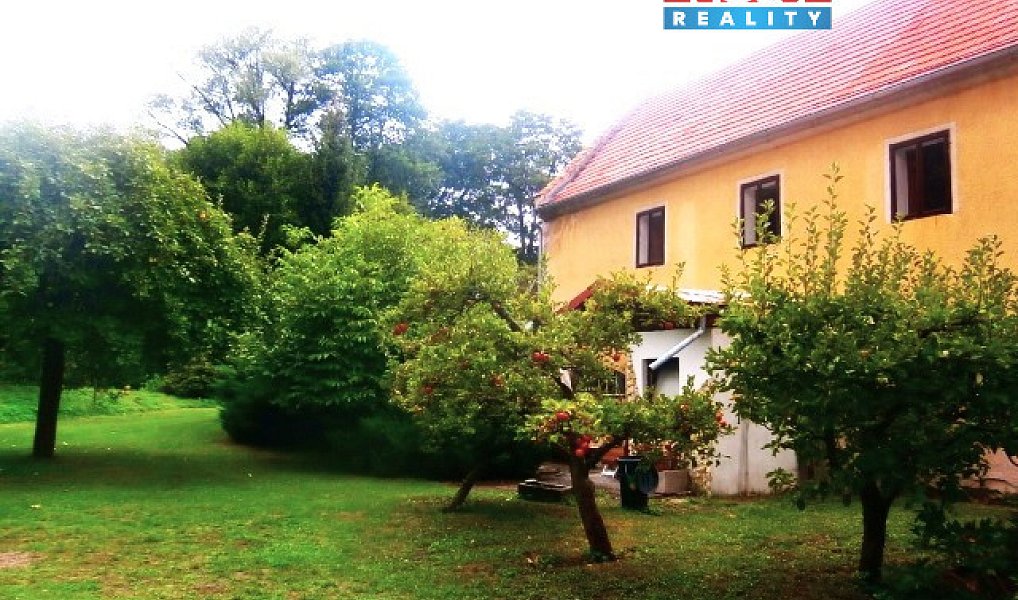 Prodej zemědělského objektu 360 m², Blatno – fotka 1 z 25