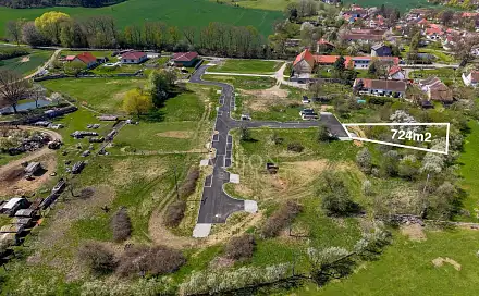 Prodej stavebního pozemku 724 m², Dobev, okres Písek