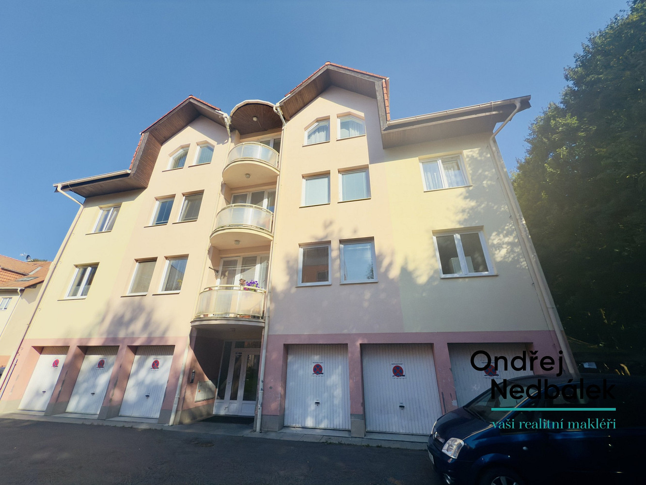 Prodej komerčního objektu (jiného typu) 10 m²