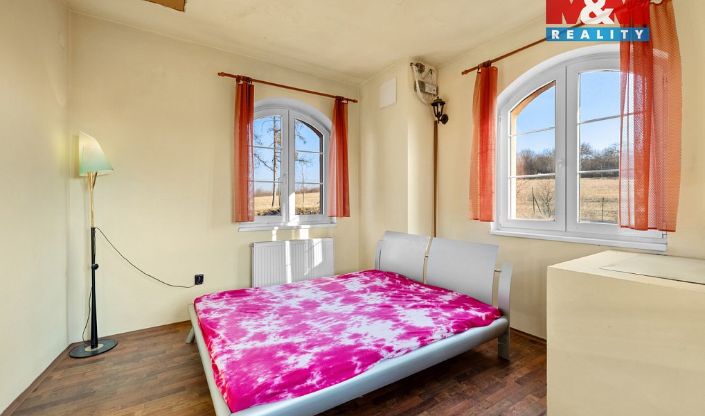 Prodej domu 280 m² s pozemkem 1 065 m², Vodochody – náhled fotky 15