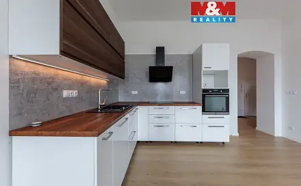 Prodej bytu 3+kk 90 m², K Nemocnici, Cheb