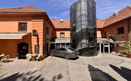 Pronájem nájemního domu, činžáku 1 440 m², Jiráskova, Hranice - Hranice I-Město, okres Přerov