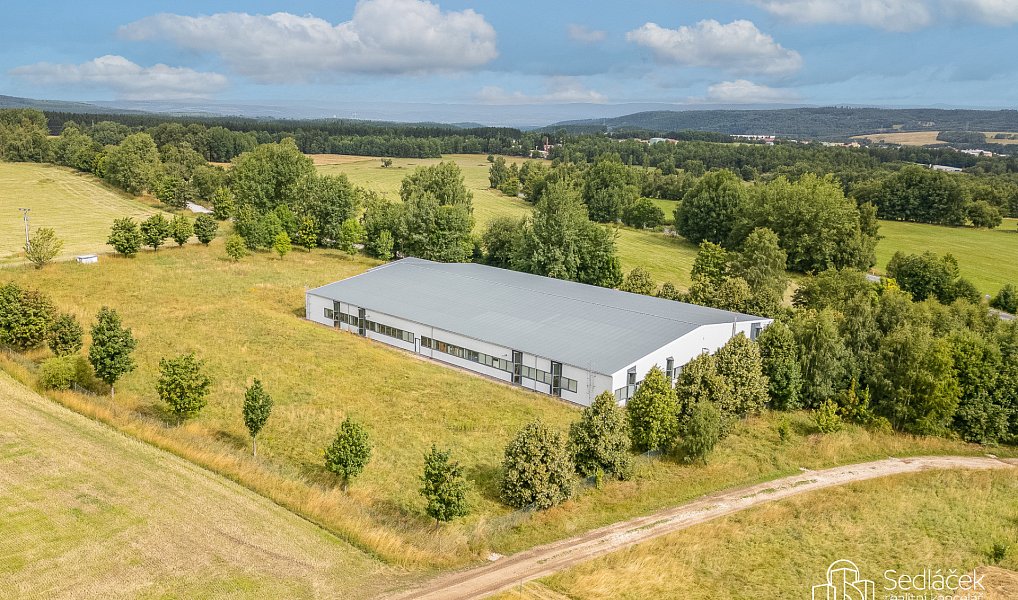 Prodej výrobních prostor 3 089 m², Krásno – náhled fotky 7