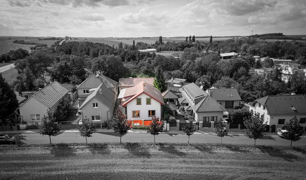 Prodej domu 181 m² s pozemkem 656 m², Vrbčany – náhled fotky 36