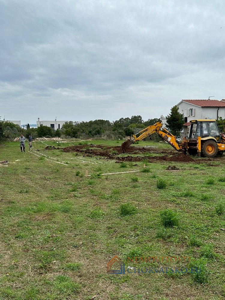 Prodej stavebního pozemku 600 m² - Widok 2