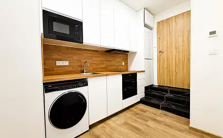 Pronájem bytu 2+kk 40 m², Slovinská, Praha 10 - Vršovice