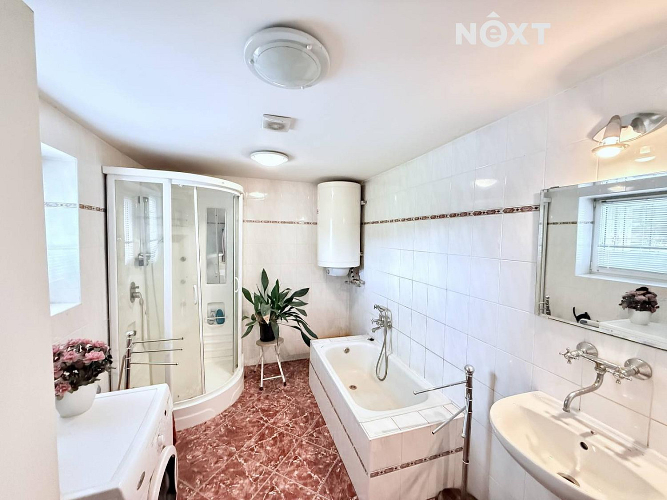 Prodej domu 286 m² s pozemkem 11 000 m² – fotografie 5