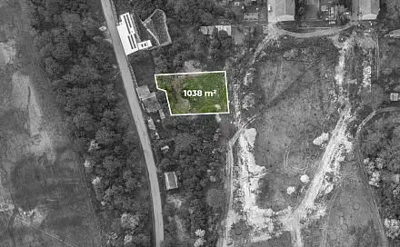 Prodej stavebního pozemku 1 038 m², Bitozeves, okres Louny