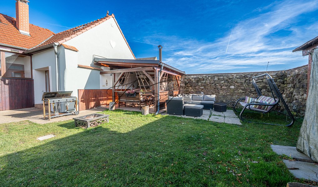 Prodej domu 208 m² s pozemkem 516 m², Dráchov – náhled fotky 54