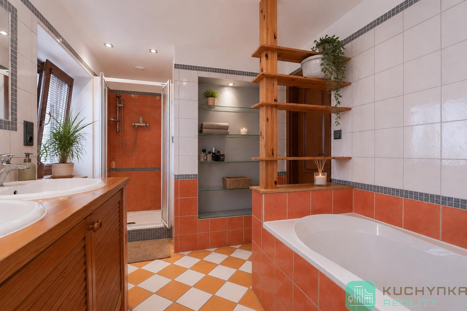 Prodej domu 265 m² s pozemkem 1 277 m² — photo 4