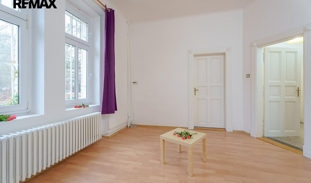 Prodej domu 269 m² s pozemkem 496 m², Praha – náhled fotky 5