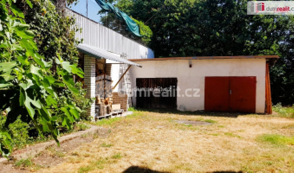 Prodej domu 303 m² s pozemkem 1 885 m², Hodonín – náhled fotky 18