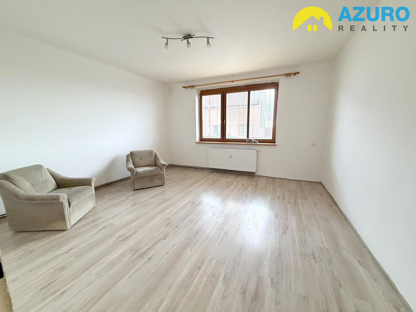 Pronájem bytu 2+1 55 m² — photo 3