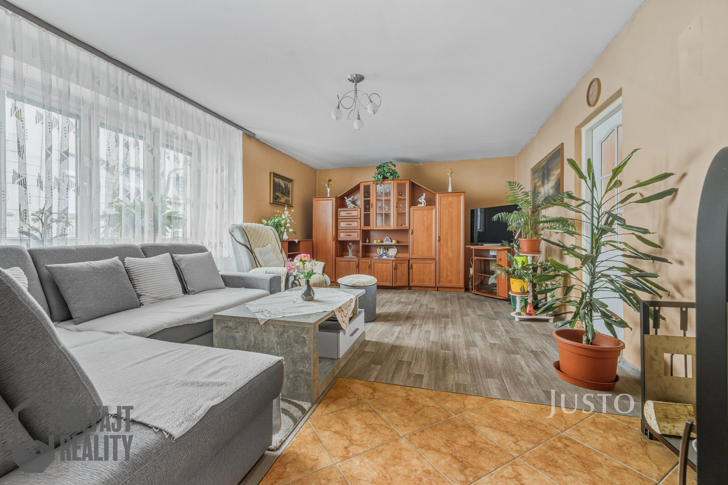 Prodej domu 193 m² s pozemkem 222 m² – fotografie 3