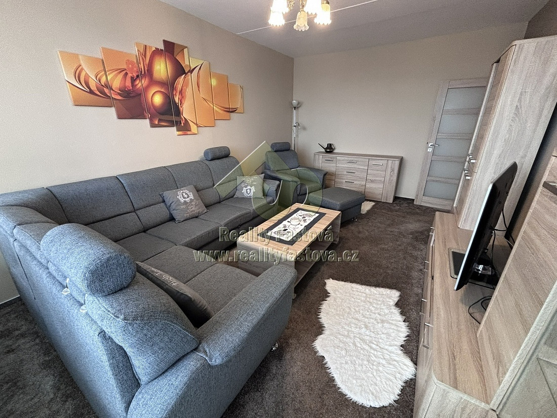 Pronájem bytu 2+1 68 m² - Widok 2