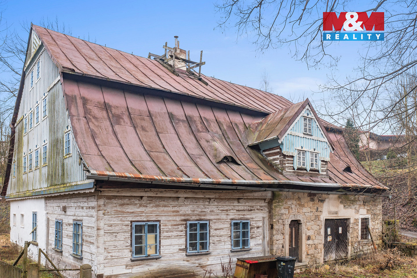 Prodej domu 268 m² s pozemkem 5 776 m² – fotografie 2