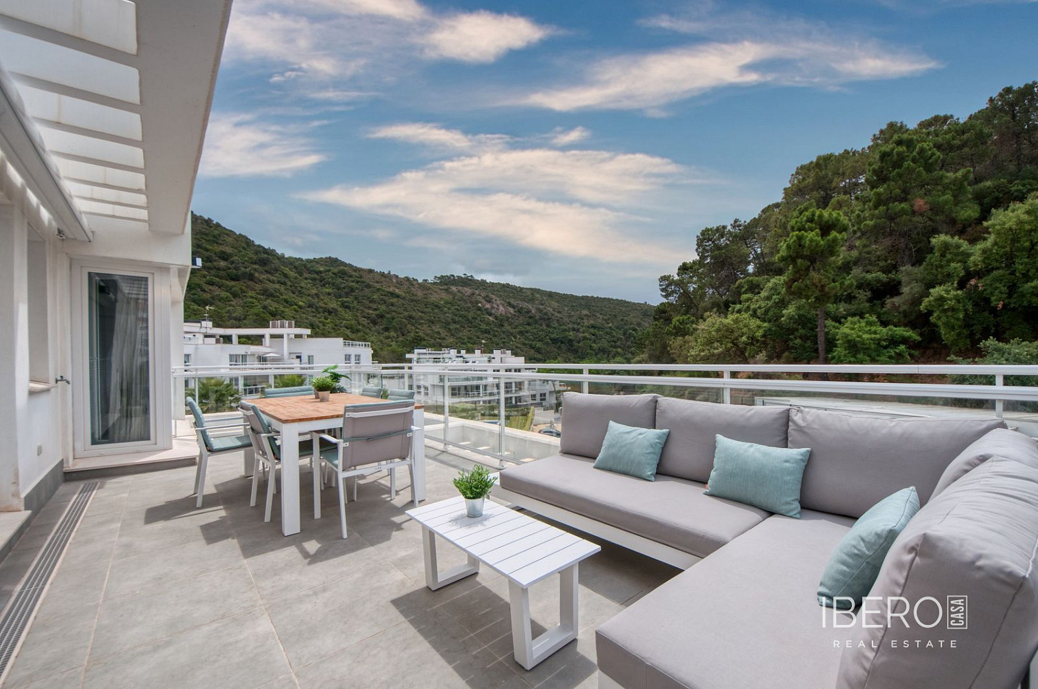 Prodej bytu 4+kk 146 m²
