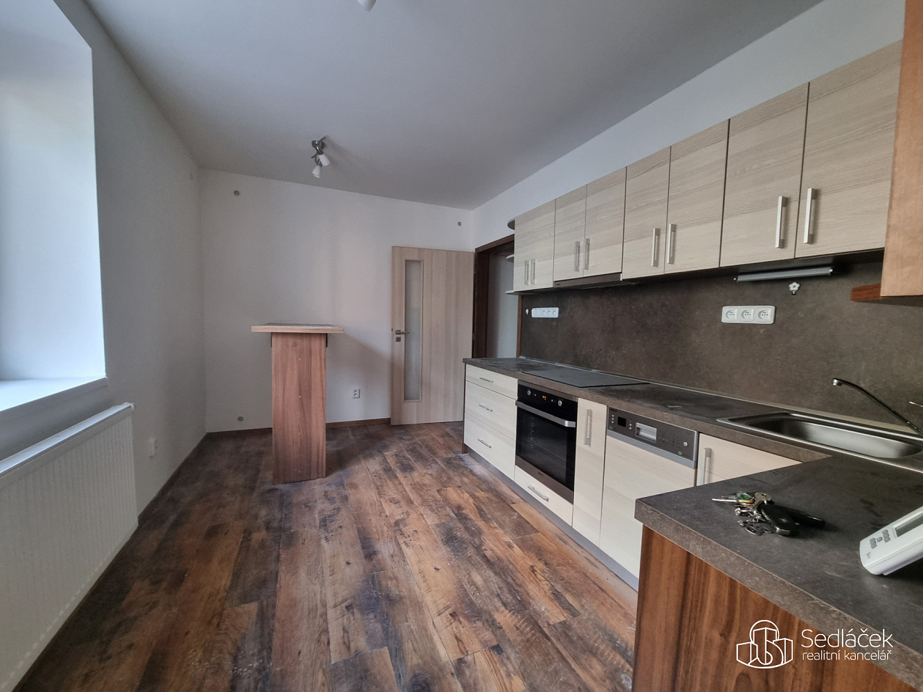 Pronájem bytu 1+1 37 m²