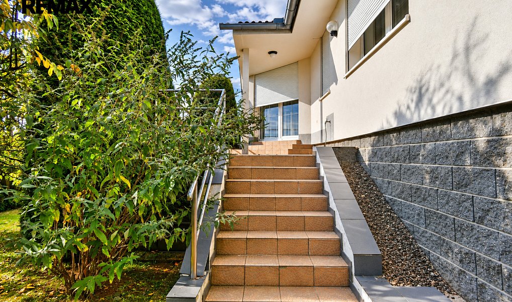 Prodej domu 115 m² s pozemkem 786 m², Trutnov – náhled fotky 8