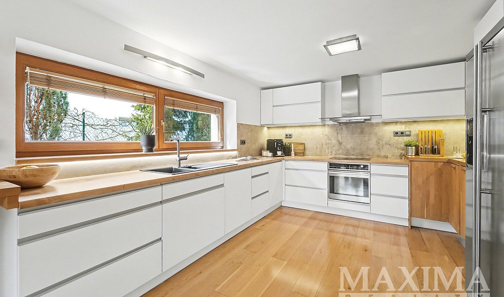 Prodej domu 400 m² s pozemkem 1 508 m², Praha – náhled fotky 6