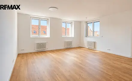 Pronájem bytu 2+kk 56 m²