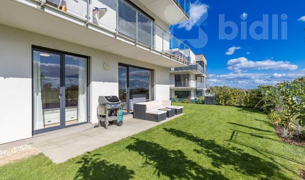 Prodej bytu 3+kk 81 m², Jinočany – náhled fotky 2
