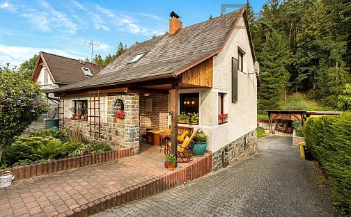 Prodej domu 182 m² s pozemkem 438 m², Potočiny, Nespeky, okres Benešov