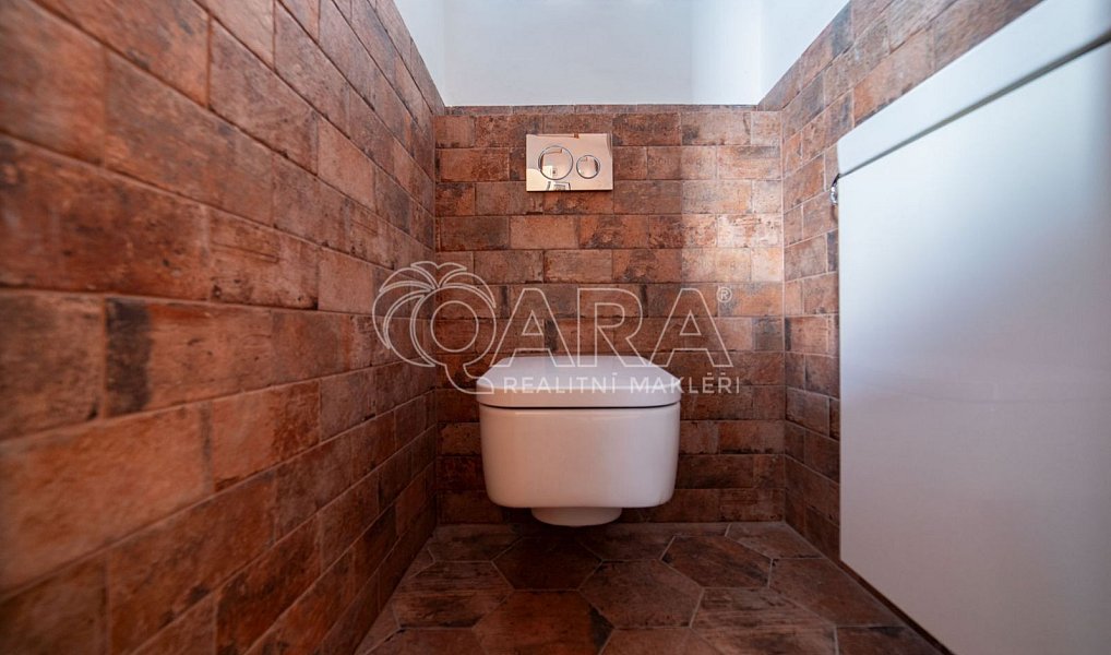 Prodej domu 105 m² s pozemkem 2 043 m², Lochovice – náhled fotky 15