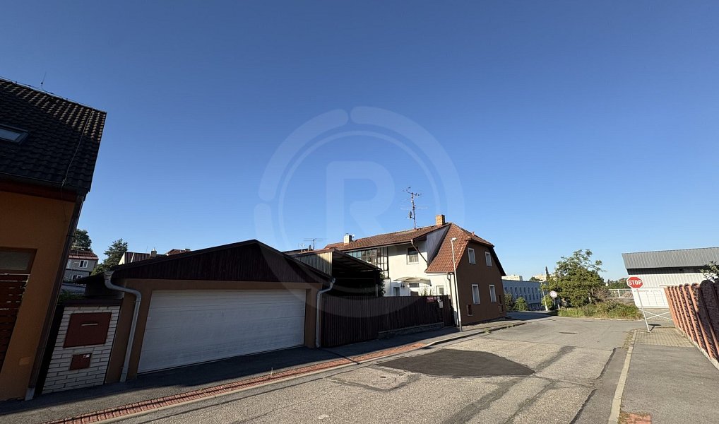 Prodej domu 160 m² s pozemkem 261 m², České Budějovice – náhled fotky 12