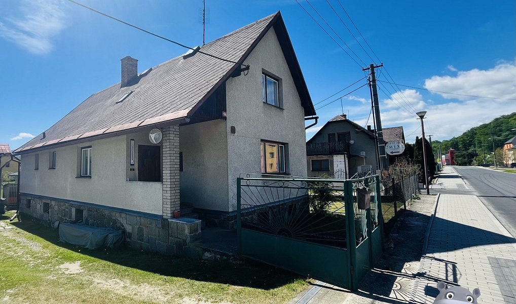 Prodej domu 181 m² s pozemkem 1 361 m², Kobylá nad Vidnavkou – fotka 1 z 15