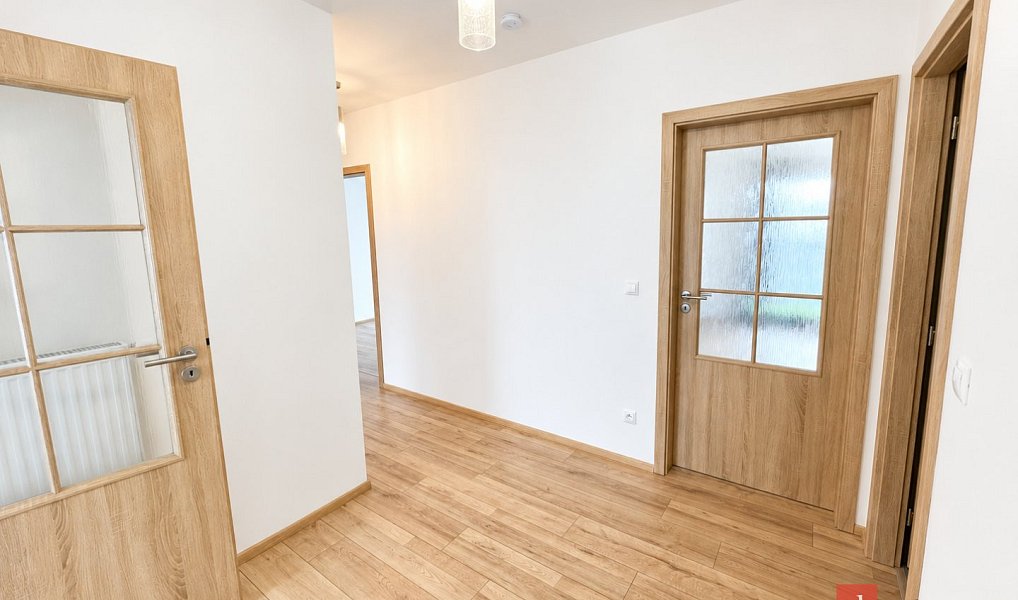 Pronájem bytu 3+kk 74 m², Zbůch – náhled fotky 12